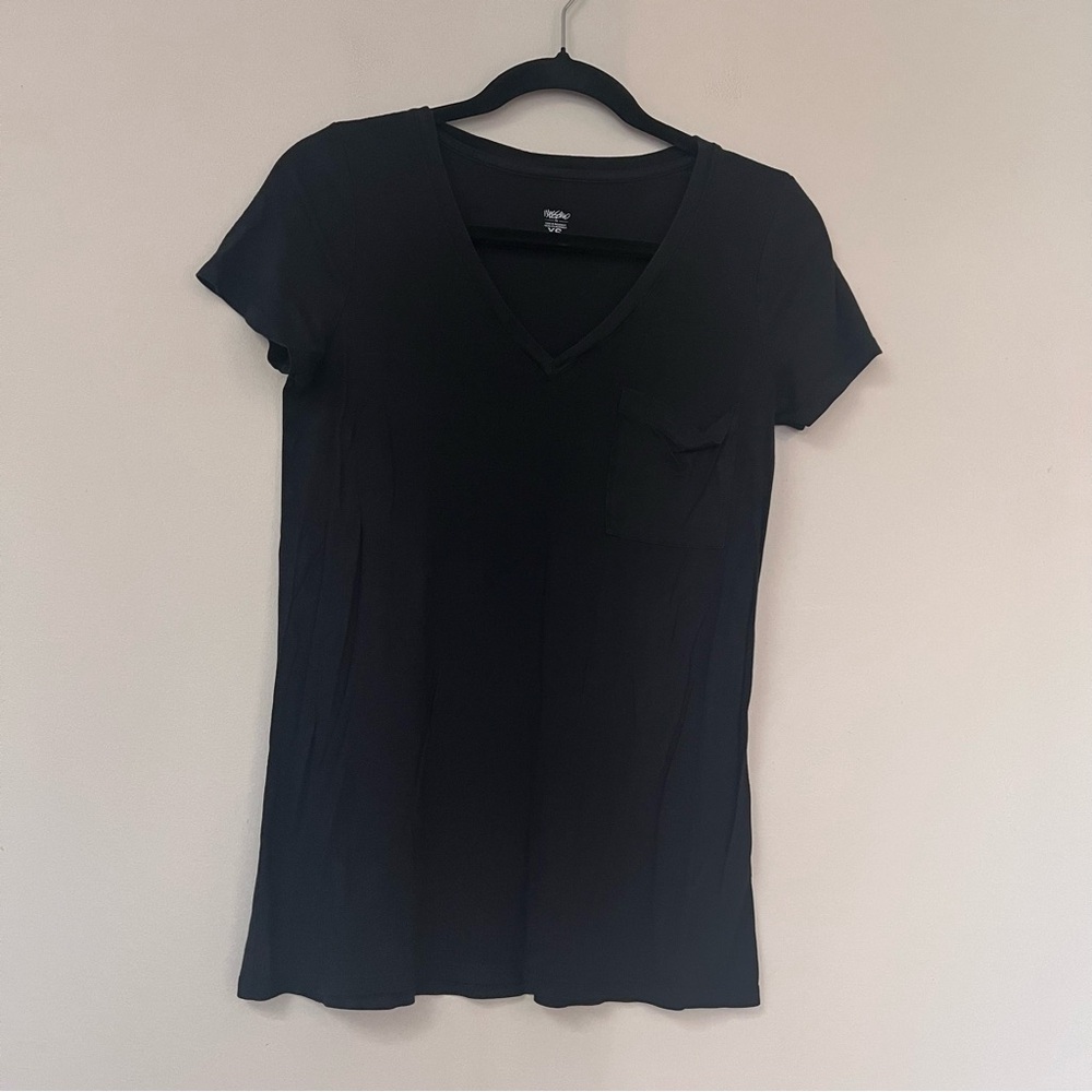 Mossimo Supply Co. Black Basic V-Neck Top